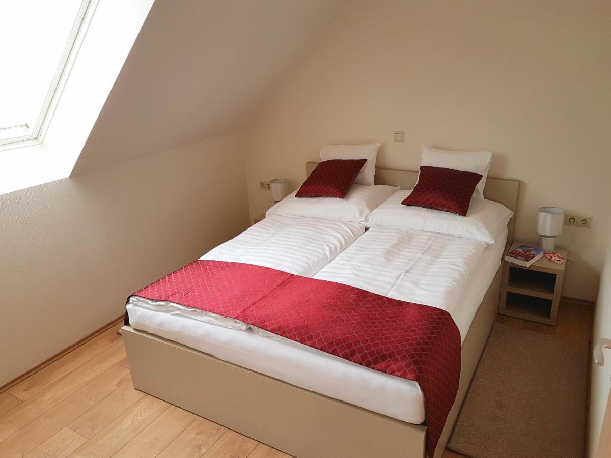 Silver Lodge Apartments Eger Esterno foto