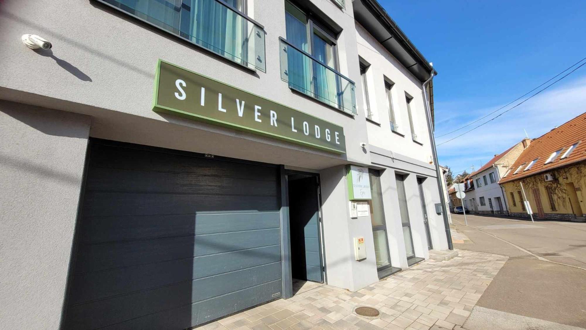 Silver Lodge Apartments Eger Esterno foto